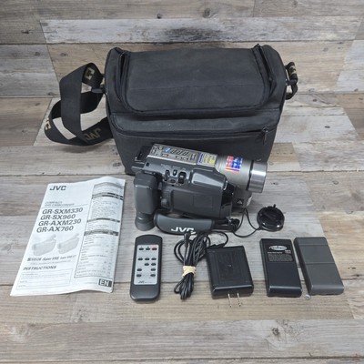 JVC GR-SXM745U Super VHS-C 600x Night-Vision Camcorder + Remote