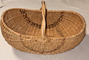 Vintage Large 18" Basket Tightly Woven Gods Eye Bentwood Branch Handle Ribs