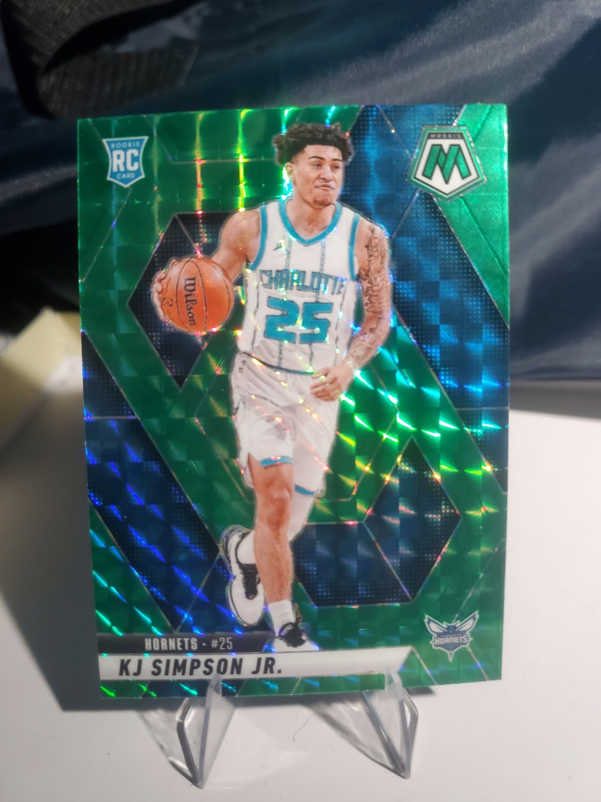 2024-25 Panini Mosaic - Rookies KJ Simpson Jr. #239 Green Mosaic Prizm (RC)