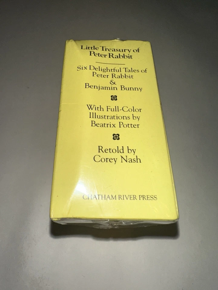 Little Treasury of Peter Rabbit Box set of 6 Board Books, Beatrix Potter 1985 Foto 2 de 4