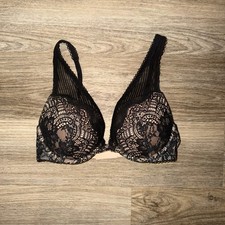 Victoria's Secret Dream Angels Push-Up Bra Black Lace Beige 32D Underwire