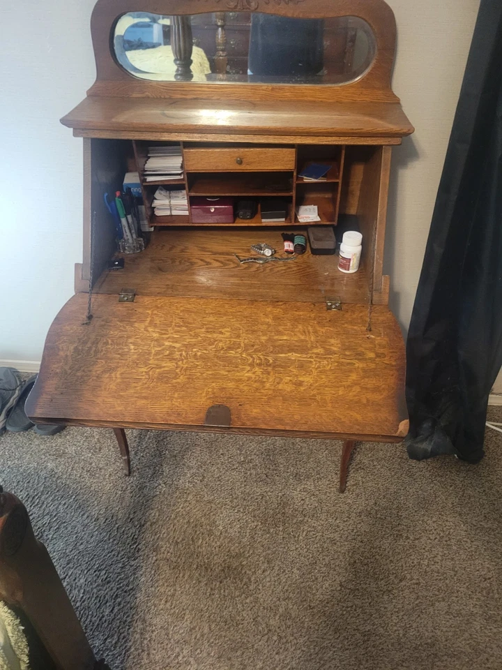 Escritorio de secretaria Larkin Foto 2 de 4