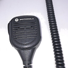 Motorola PMMN4039A Noise Canceling Remote Speaker Mic with Manual NEW IN BOX
