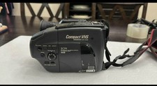 VTG JVC Compact VHS Camcorder GR-AX35 Parts only Includes remote  power adapter