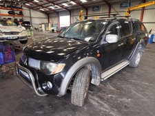 Radiateur Mitsubishi L200
