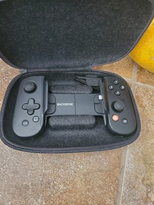 BACKBONE One Playstation Mobile Gaming Controller 2nd Gen for iPhone - Black