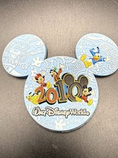 Disney Magnet - 2010 - Mickey Minnie Pluto Donald Goofy Disneyworld