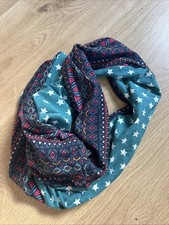 Loop Schal Handarbeit