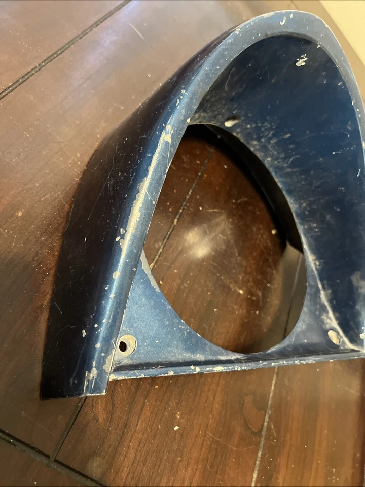 Bisel de faro derecho Mercury Monterey 1955/1956 Foto 2 de 4