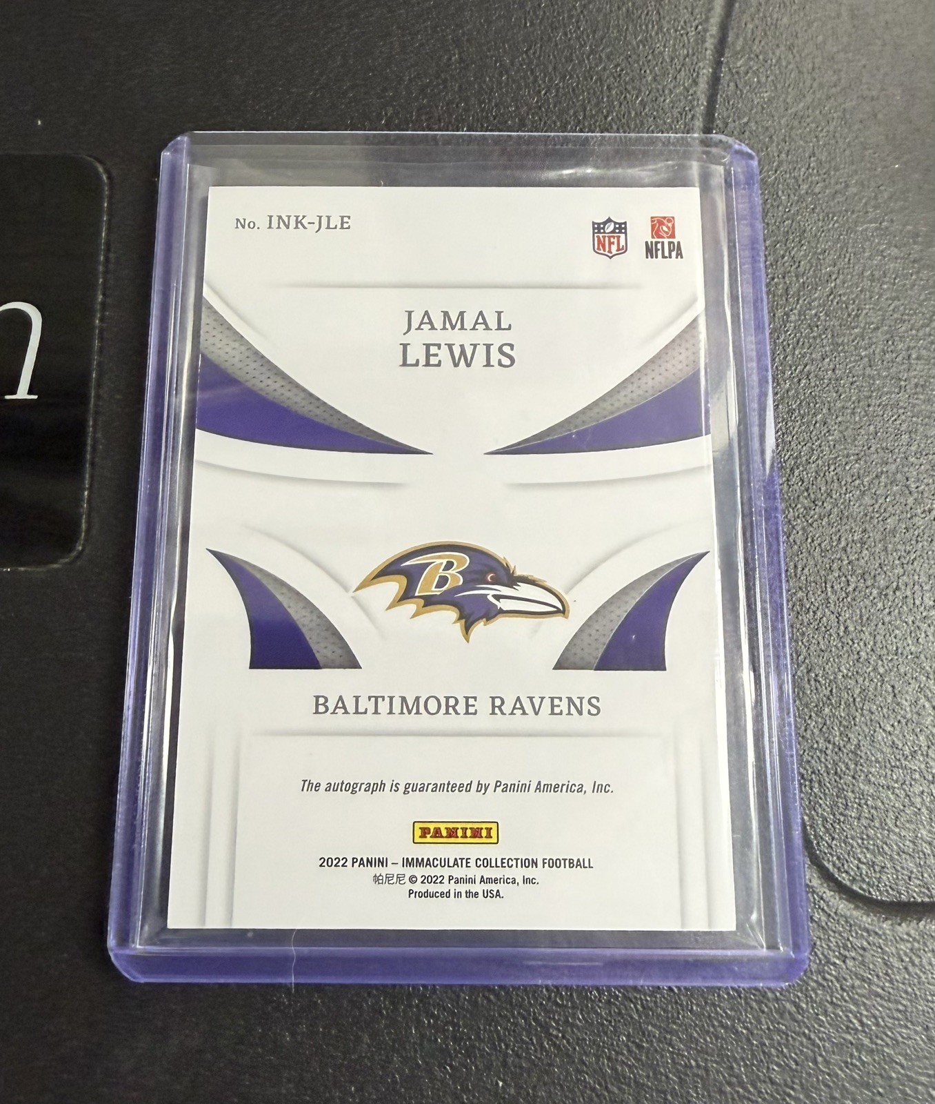 2022 PANINI Immaculate Jamal Lewis INK Auto INK-JLE-Ravens 16/49 view 2