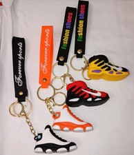Lot Of 4 Keychain 2 Nike Hightop Sneaker Silicon Metal Clip 2 Other