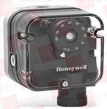 HONEYWELL C6097A3038 / C6097A3038 (BRAND NEW)