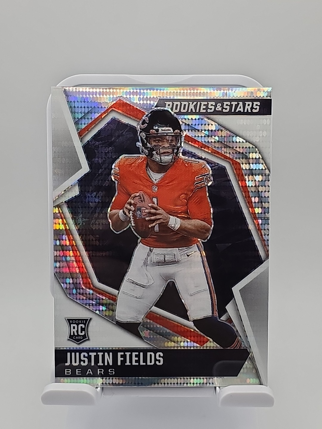 Justin Fields 2021 Rookies & Stars Silver Pulsar Prizm RC #104 NFL Card
