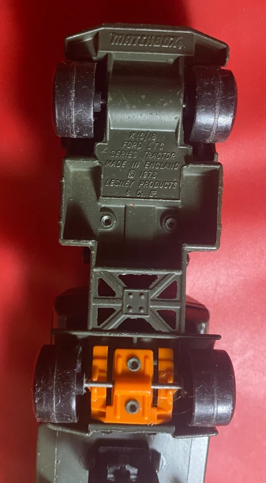 MATCHBOX LESNEY SuperKings Modellino K-16/115 FORD ARTICULATED TANKER ARMY (1973 - Immagine 4 di 4