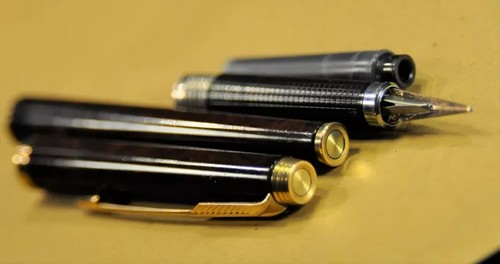 PARKER 180 Thuya laquê> 18K Gold "M" nib Made in France 1982's Fountain pen - Picture 10 of 22
