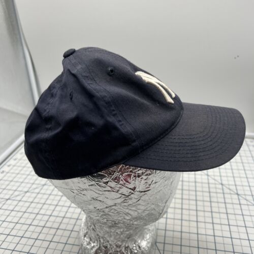 New York Yankees Team MLB Youth S/M baseball adjustable Hat Vintage *distressed - Picture 3 of 12