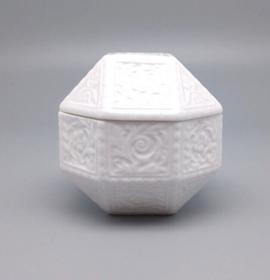 Vintage Crown Staffordshire Fine Bone China Lidded Trinket Box White Floral Art