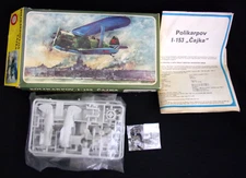 Polikarpov I-153 Cajka 1:72 Směr plstik kit model