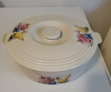 Vintage 1949-Knowles Utility Ware 2 Qt. Casserole 8.5" Fruit Design with Lid