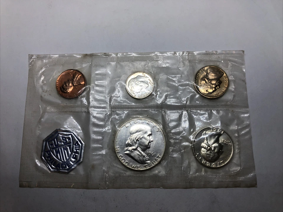 1961 Philadelphia Mint 5 Coin Set..Unopened Sleeve .Excellent Cond.. - Image 3 of 4