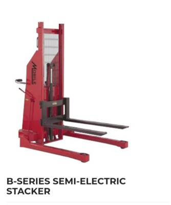 Hydraulic pallet stacker. Mobile hydraulic/Electric pallet lifts to 80''.