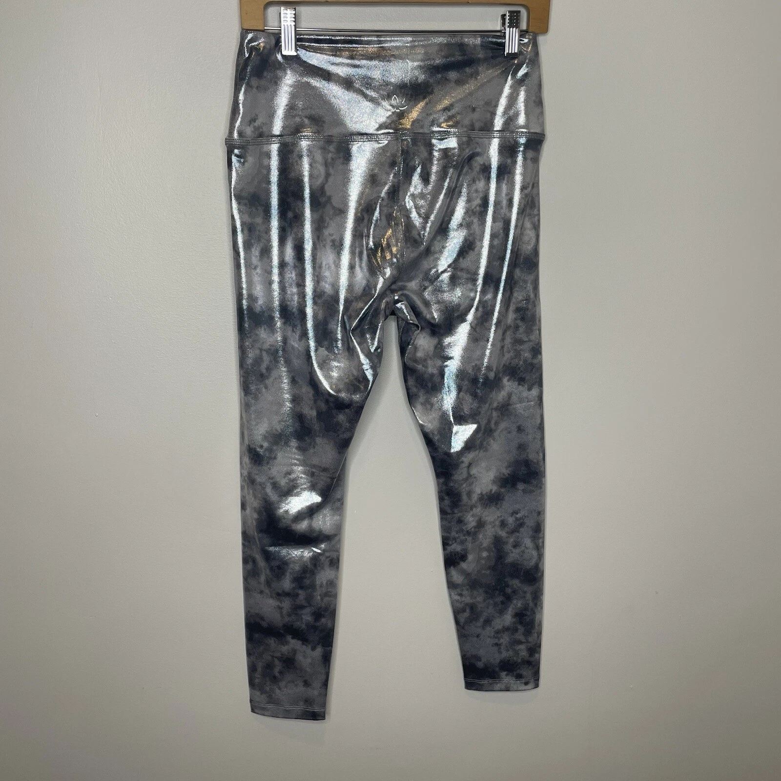 beyond-yoga high rise metallic leggings