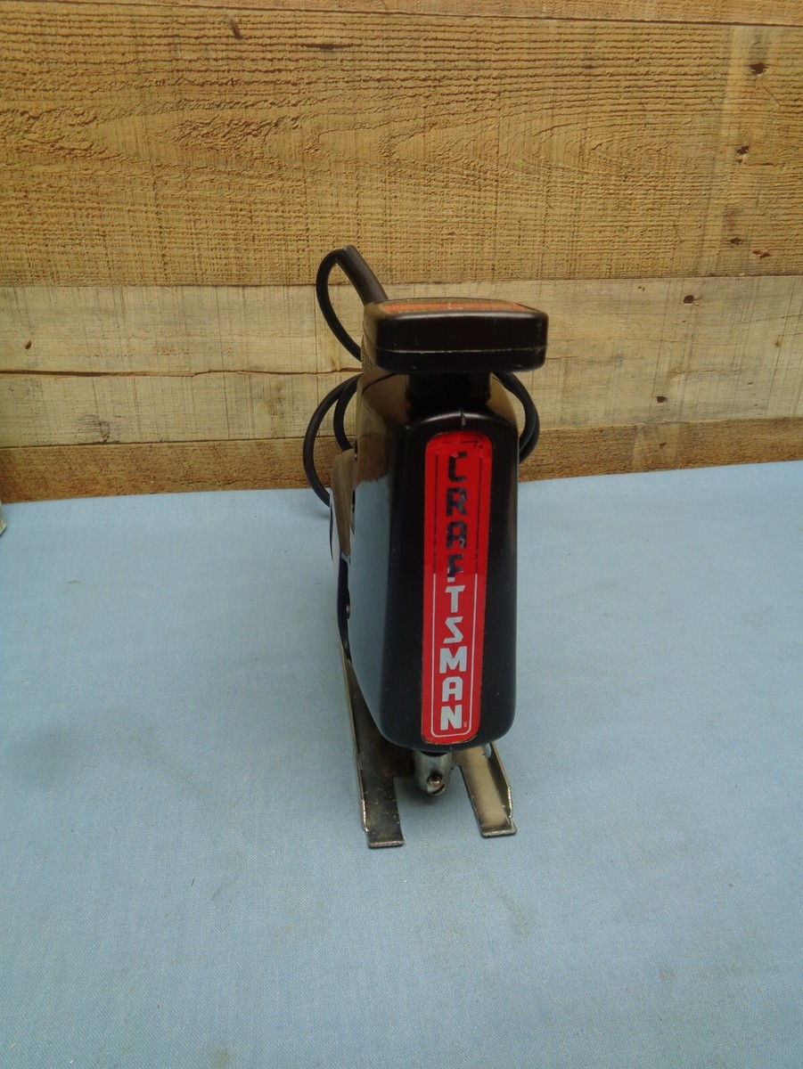 Vintage CRAFTSMAN Scroller Saw 315.10723 w/Case & Guide Vintage CRAFTSMAN Scroller Saw 315.10723 w/Case & Guide