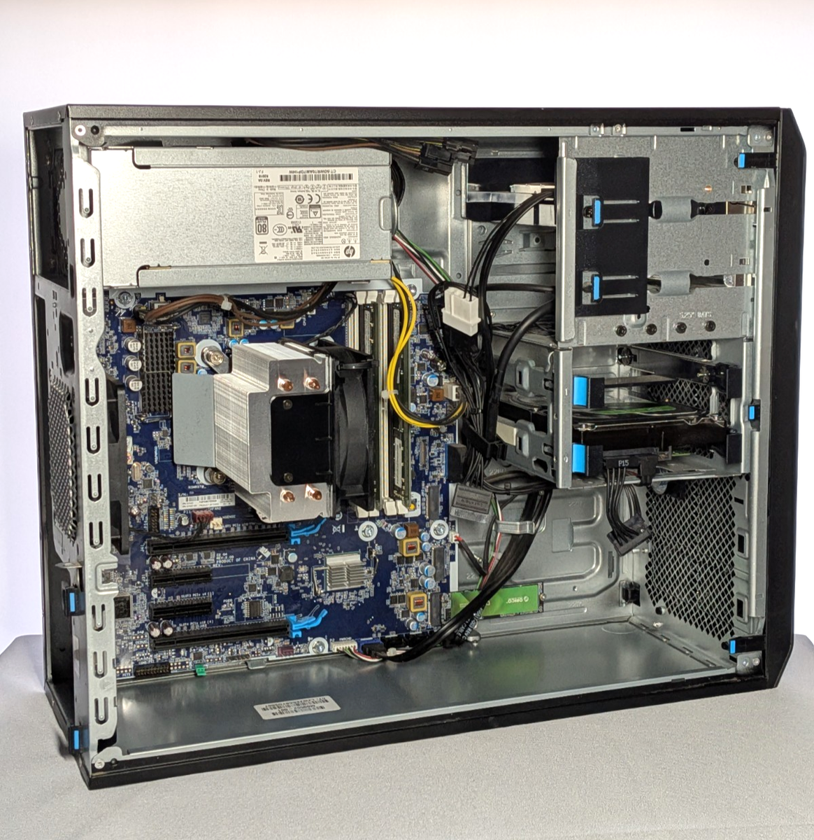 HP Z2 Tower G4 Workstation Xeon E-2244G 16GB RAM 256GB NVMe SSD +