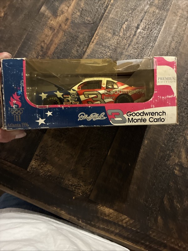 dale earnhardt  Atlanta 1996