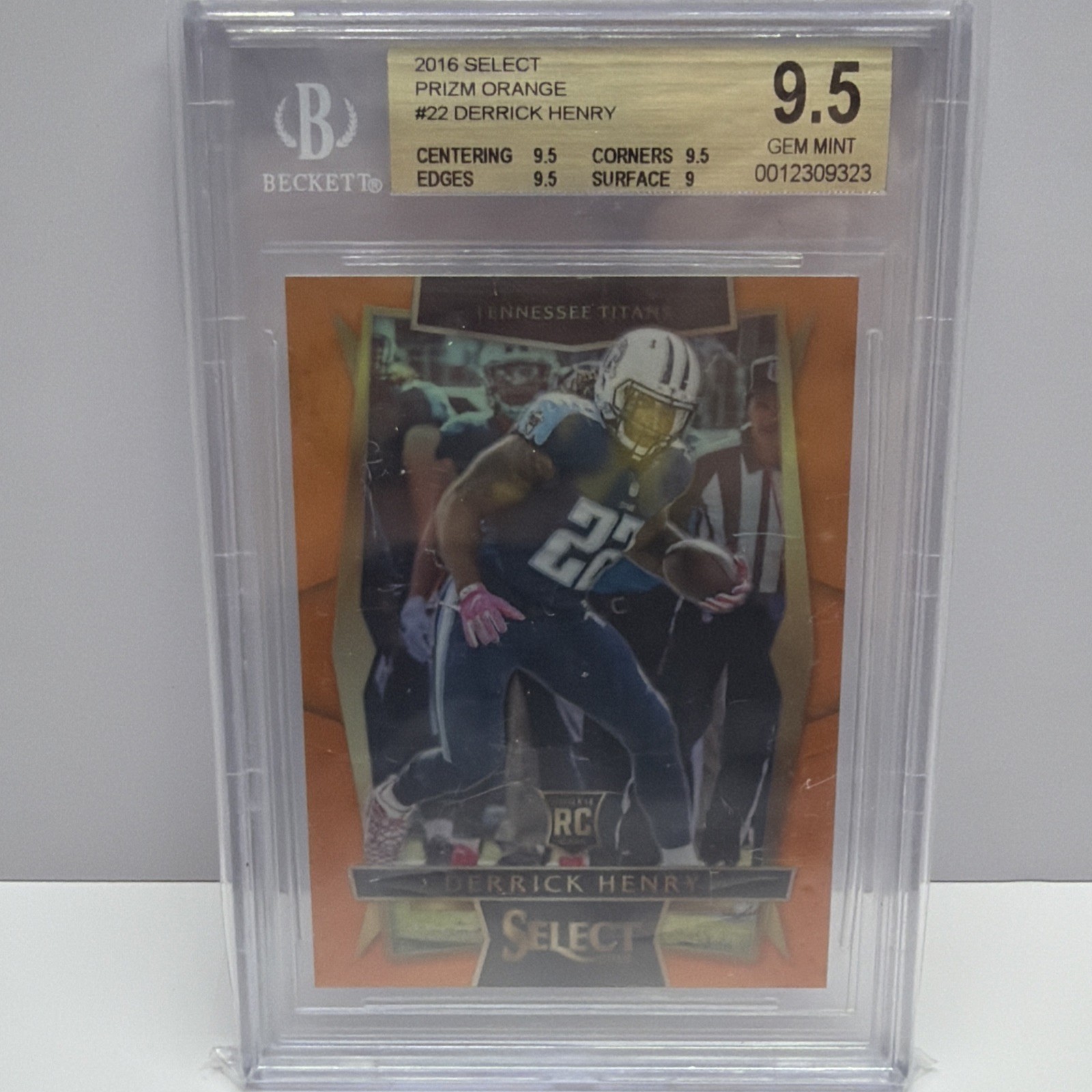 2016 Panini Select - Concourse Derrick Henry #22 Orange Prizm /49 (RC)