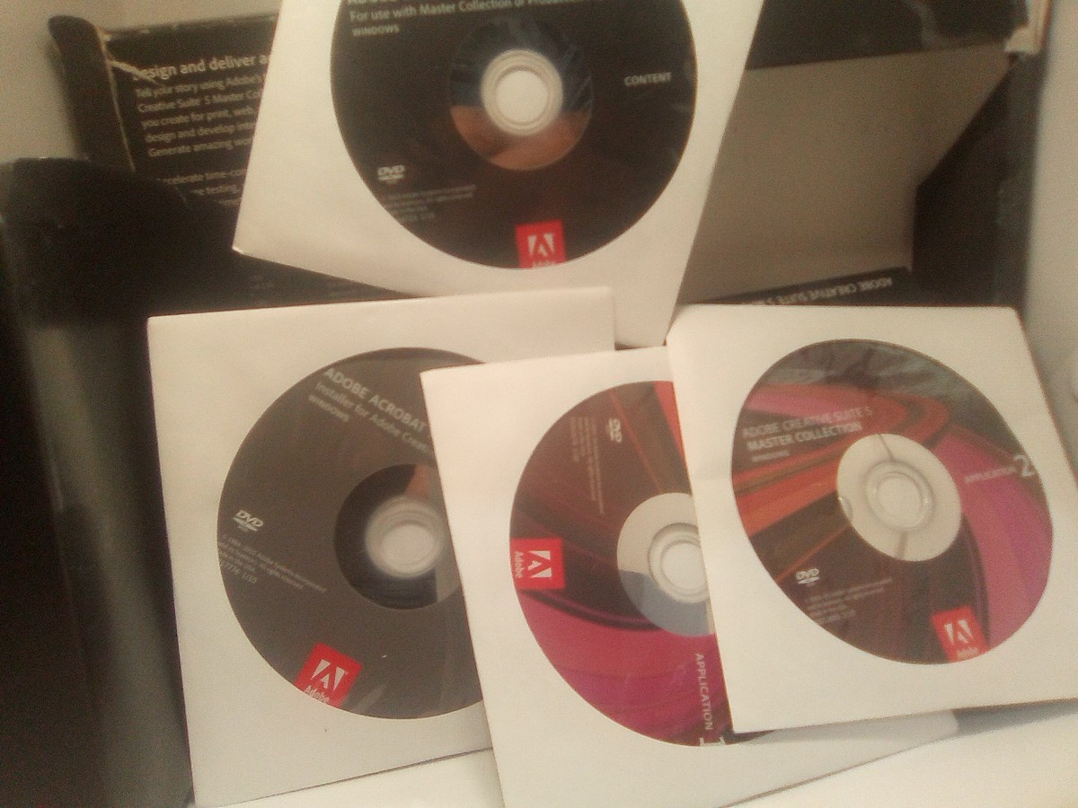 外付けハードディスク・ドライブ Adobe Creative Suite 5 Master Collection 外付けハードディスク・ドライブ Adobe Creative Suite 5 Master