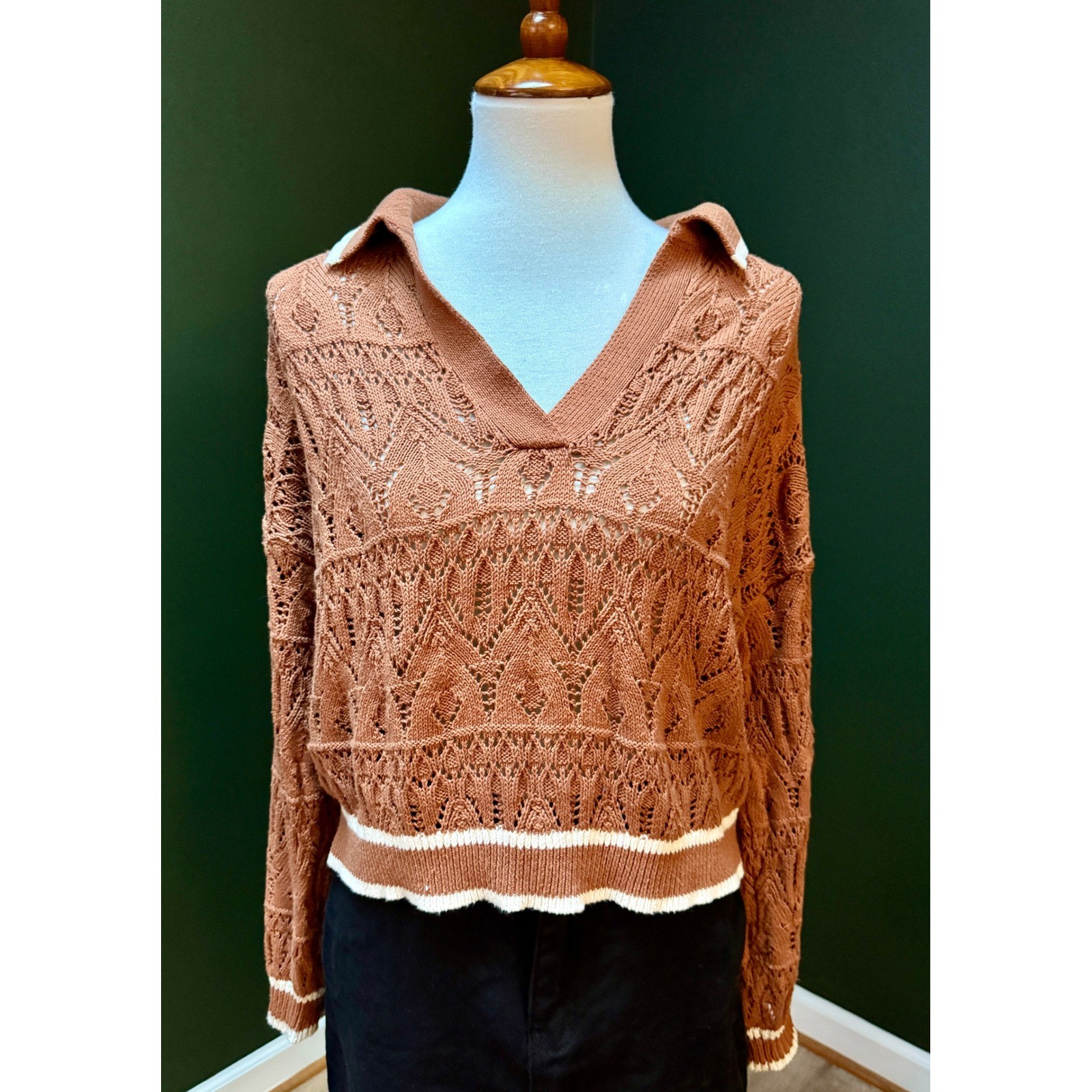 Universal Thread Brown Knit Pull Over Sweater Wom… - image 1