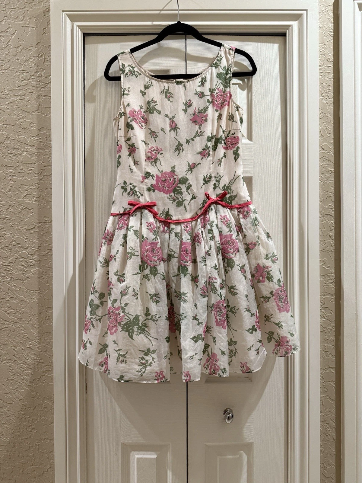 Abito da giardino rosso Valentino in seta maxi taglia 42