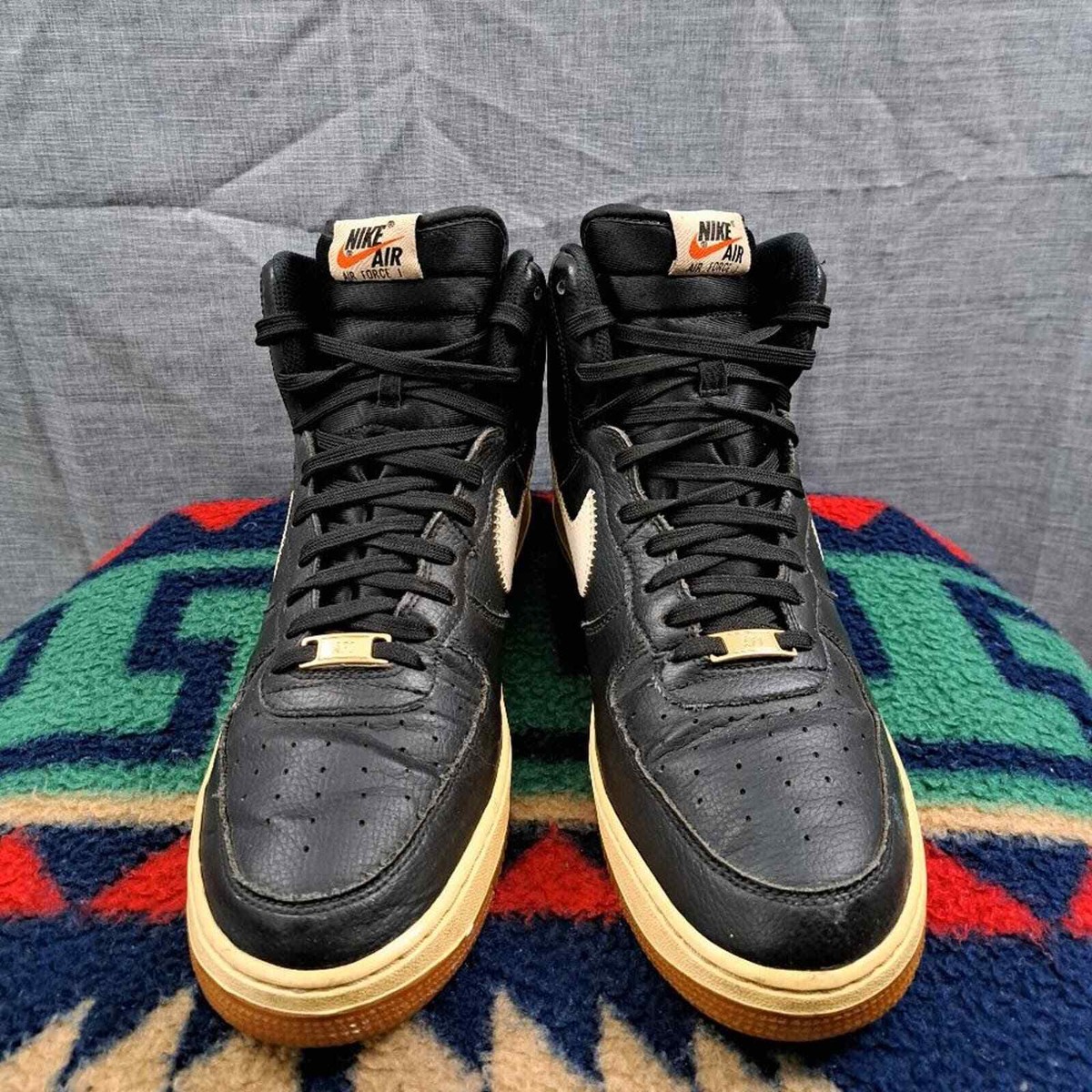 Nike Air Force 1 High Mens Size 10 Black Basketball Shoes  display picture 3