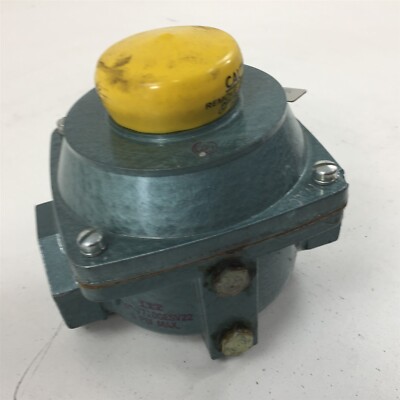 ITT 1-1/4'' V710GESV22 Gas Valve 5PSI 19670