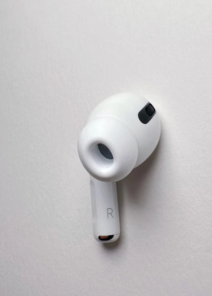 Apple Airpods Pro Right Side Replacement Bluetooth Earphone - Image 2 of 4