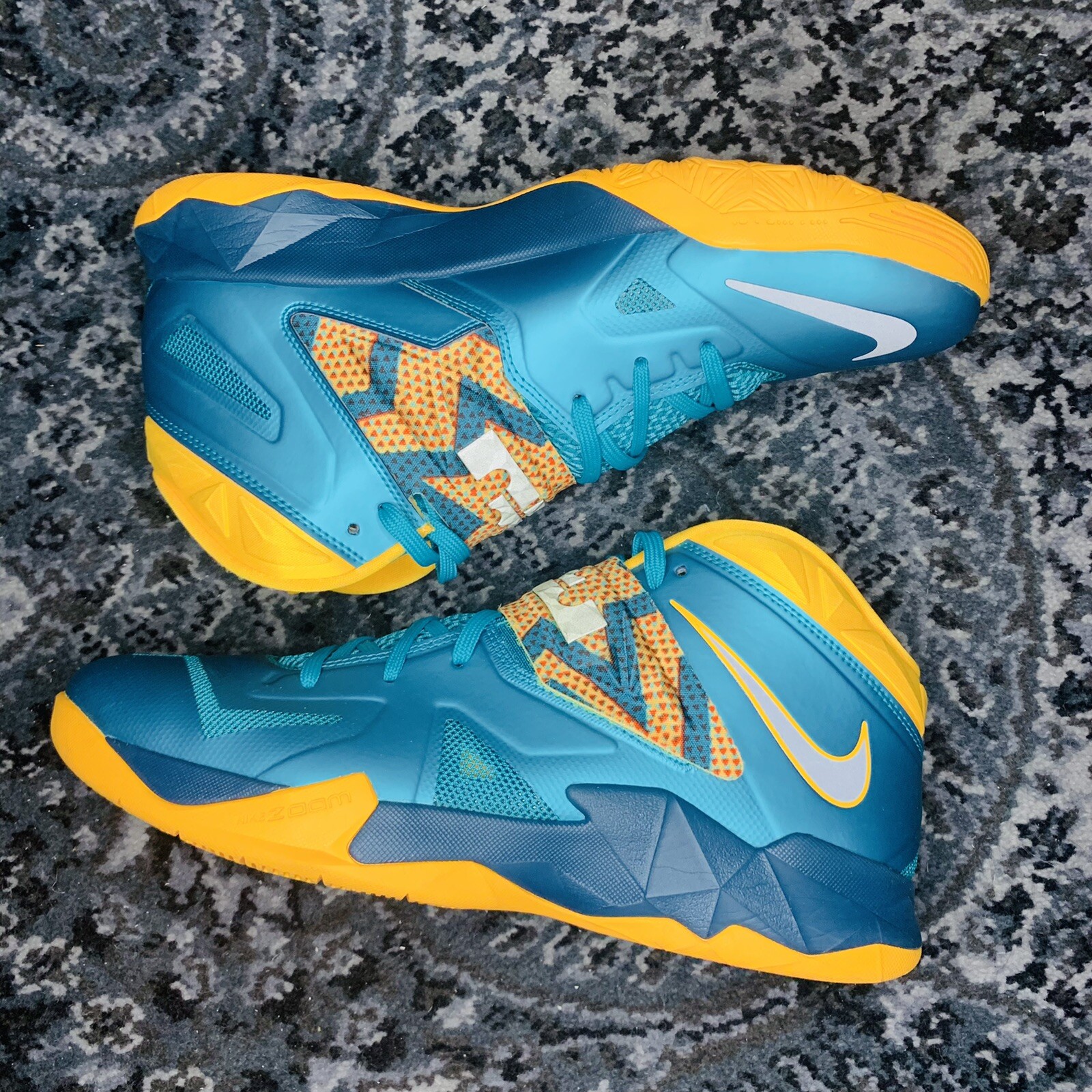 Купить Nike Lebron James Zoom Soldier 
