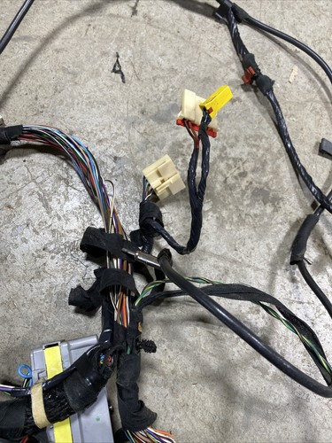 2001 Jeep Cherokee XJ 4.0 Under Dashboard Wiring Harness (BLK01) - Picture 17 of 23