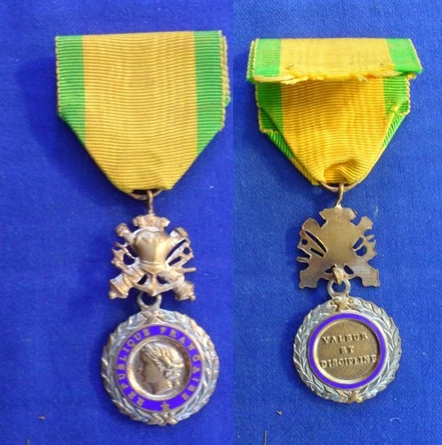 French WW1 Military Medal (Médaille Militaire), 4th Republic  FREEPOST