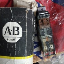 NEW ALLEN BRADLEY 595-B SERIES B AUXILIARY CONTACT SIZE 0-5 595B NIB