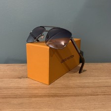 Louis Vuitton Z0433U Sunglasses Gradient Lens...
