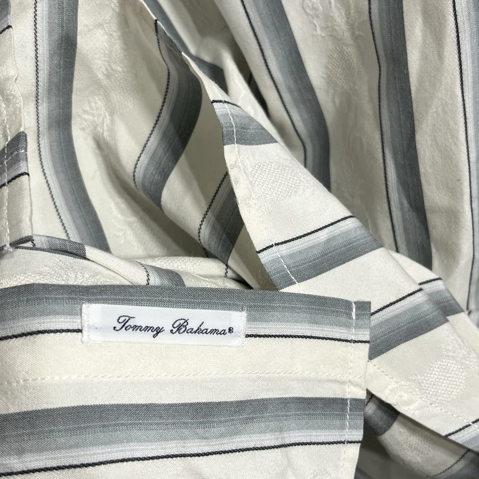 Tommy Bahama Para Hombres 3XT Seda Hawaiano Blanco Azul Gris Bordado Abotonable Foto 4 de 4