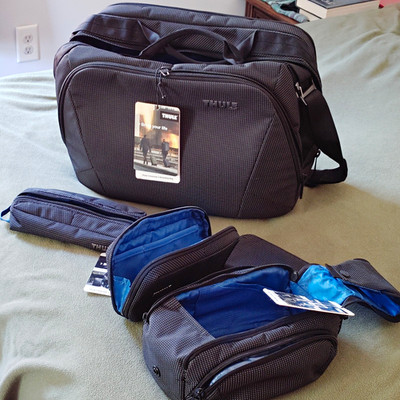 Thule Crossover 2 Boarding Bag, Travel Kit Toiletry Bag And Wallet.