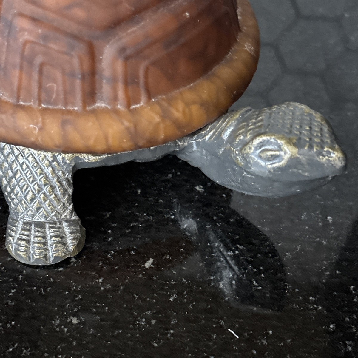 VTG Turtle Lamp with Amber Tiffany Style Glass, Brass Base