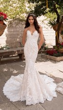 Pronovias Ageir Wedding Dress- Size 6