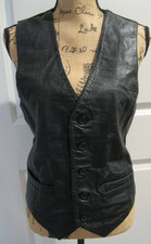 WILSONS LEATHER BLACK UNI-SEX SLEEVELESS V - NECK VEST SIZE SMALL MADE IN INDIA
