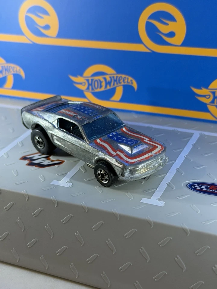 Mustang Stocker 1974 Super Chromes estrellas y rayas vintage Hong Kong Hot Wheels Foto 3 de 4