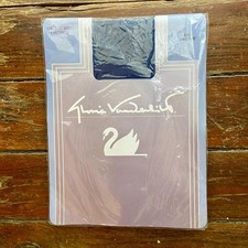 Vintage Gloria Vanderbilt Sheer To Waist Pantyhose Med/Long Navy NEW NOS