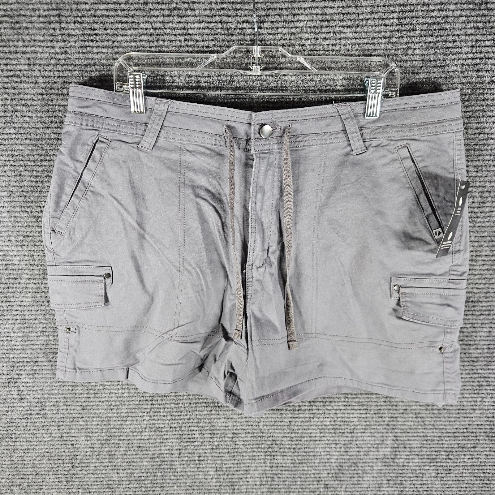 Ocean Coast Stretch Twill Cargo Shorts Women’s 16 Grey 3” Inseam Casual NWT