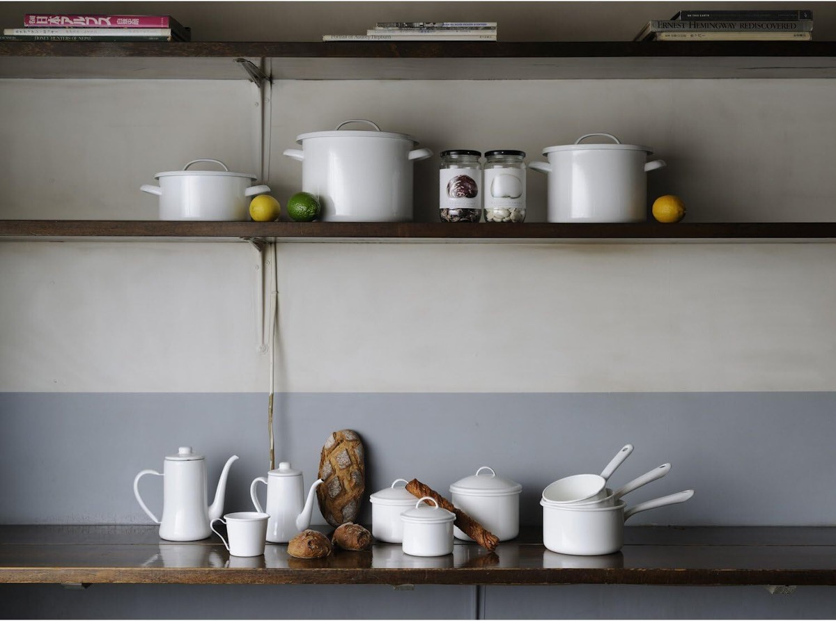 TSUKIUSAGIJIRUSHI Casserole 7in White Pot 05006617 New | eBay